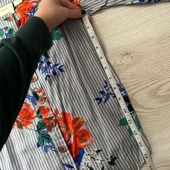 MAUVE by Anthropologie Lilorne Floral Buttondown size xs - Picture 10 of 13